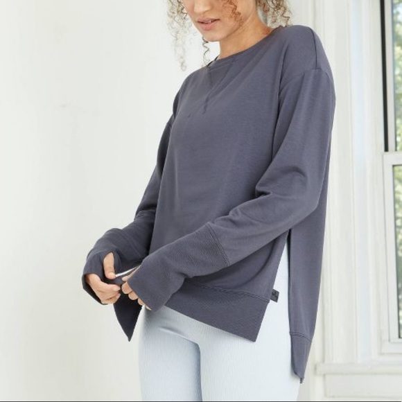 Joylab Womens Cozy Side Slit Pullover 